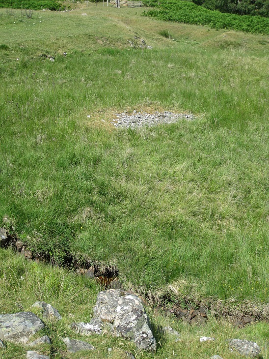 The drying area beside the stream